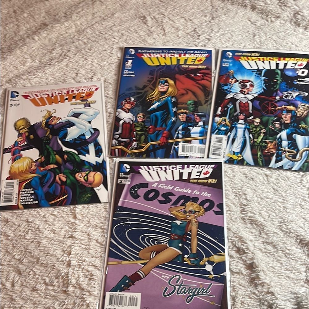 Justice leagues comic bundle 2014